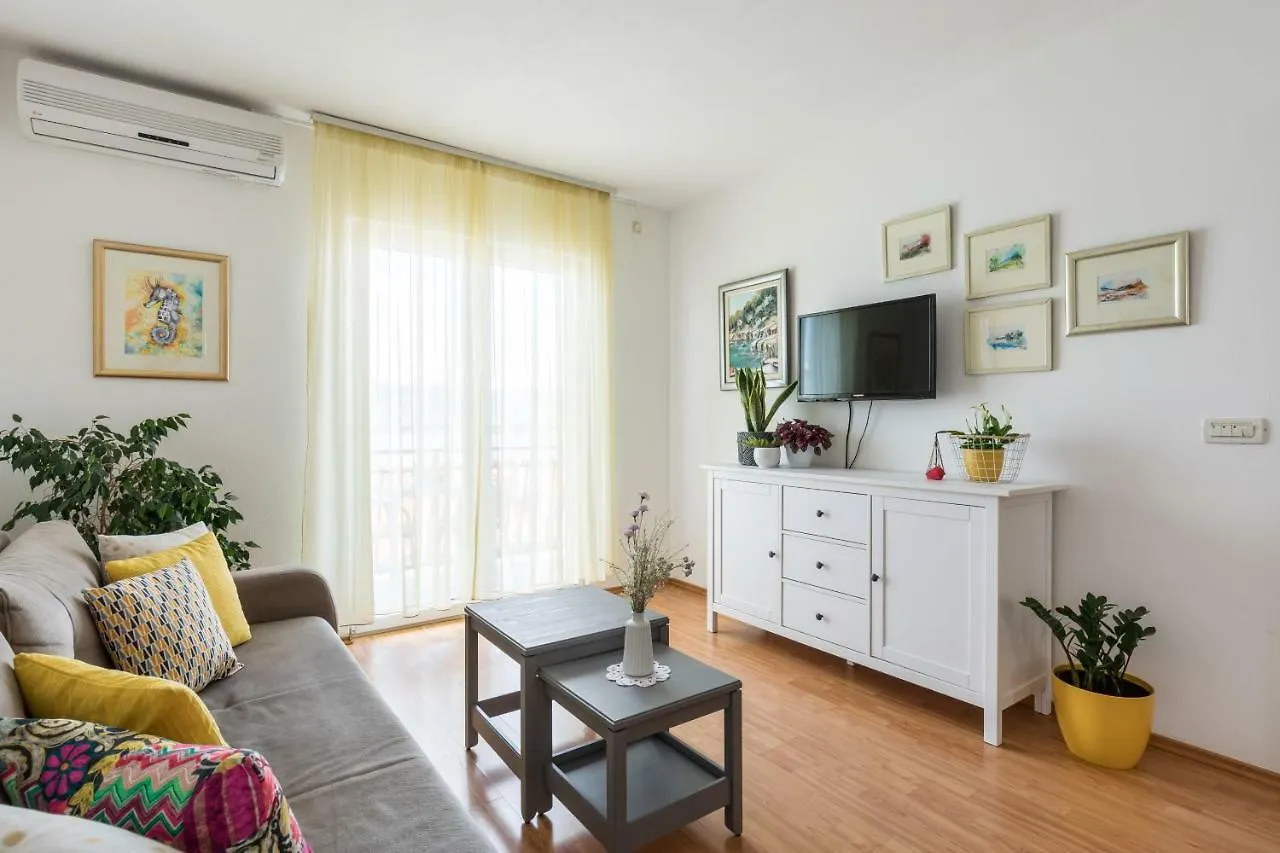 Apartments Rogulj Trogir Croatia