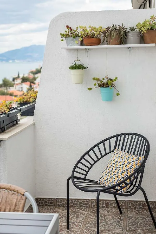 Apartments Rogulj Trogir Croatia